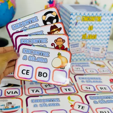 Encontre as S├¡labas